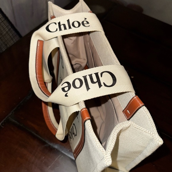 Cream and Tan Women's Bag - Picture 4 of 9